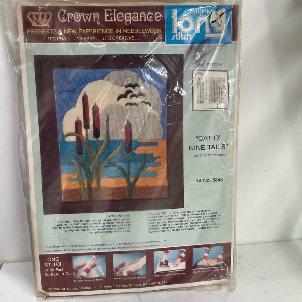 Crown Elegance Cat Tails Vintage Longstitch Needlepoint New Wall Decor